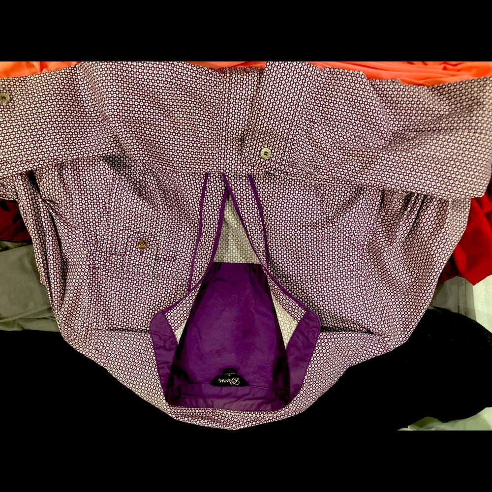 Guess button down shirts…never worn these.